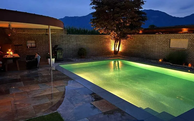 pool_raw_2.jpg